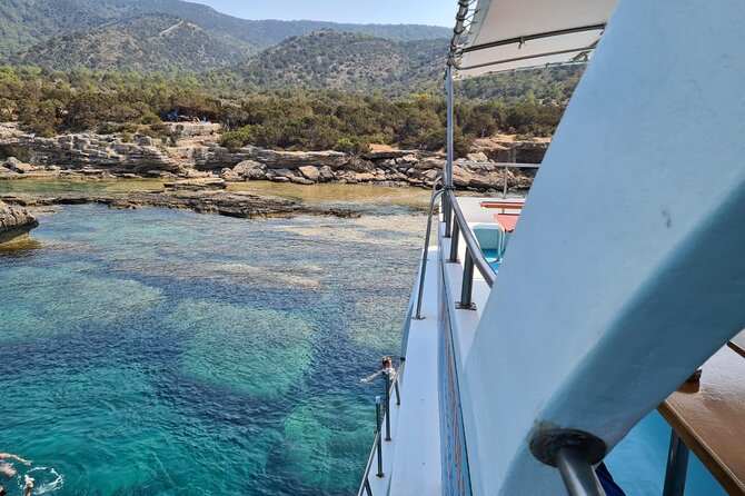 Demetris Chara Boat/Blue Lagoon boat trips with BBQ and SLIDE - On-board BBQ lunch and the sides, what you actually eat