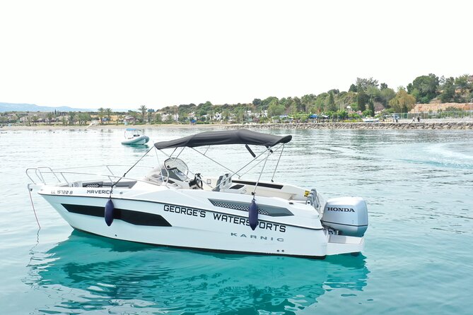 Exclusive line 225hp, self drive boat Karnic SL701 8.0m - Safety, Training, and Why That Professional Touch Matters