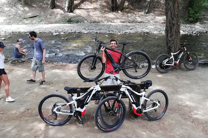 Explore Paphos forest with e-mountain bikes - The ride to Milikouri: 14 km of mixed surfaces and a real climb