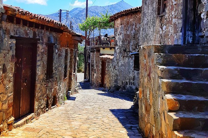 FAB Private Customized Tours Cyprus from Larnaca city - Stop 2, Ledra Street and the Green Line Buffer Zone Walk