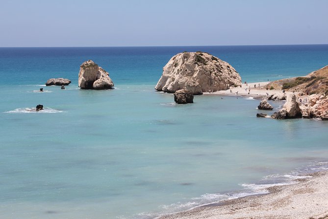 Kourion Ruins, Kolossi Castle and Winery Guided Visit from Paphos - Aphrodite’s Rock: a fast stop with big coastline energy