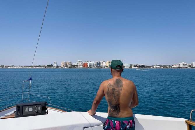 Larnaca Bay Cruise - Crew style, friendliness, and how wind changes the plan
