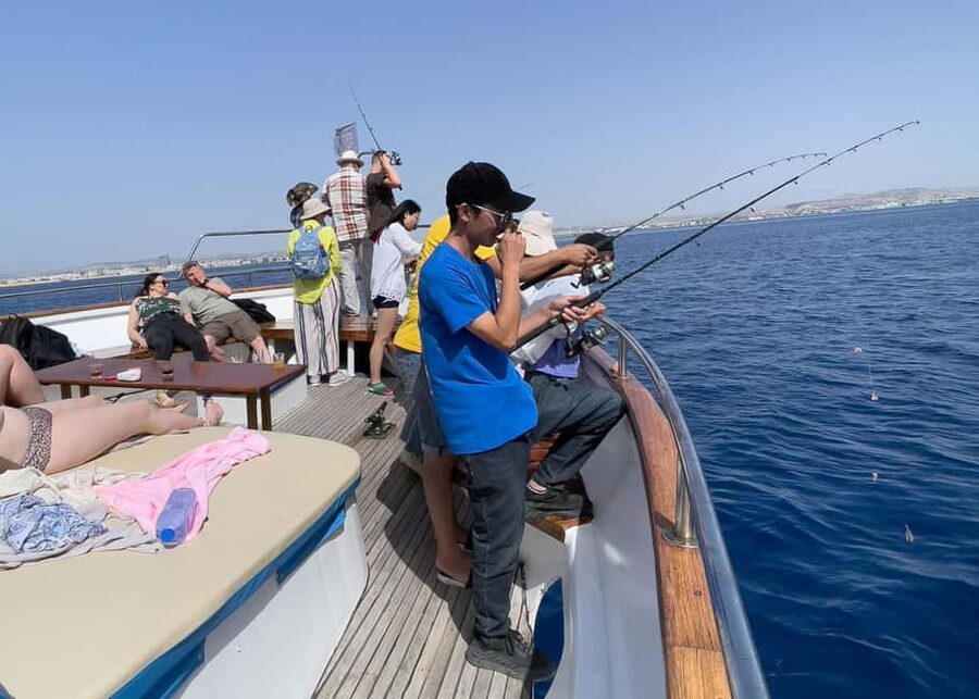 Larnaca: Glass-Bottom Boat Cruise with Fishing and BBQ Lunch - Getting to Larnaca Marina, boarding on the Doremi, and how the timing works