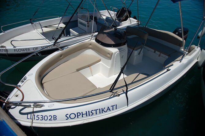 Luxury Eden 18 Private Self-drive boat hire to Blue Lagoon & more - Before you go: tuition, orientation, and where the staff really earns its stars