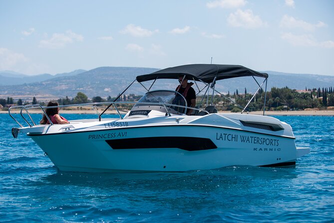 Luxury Karnic SL701 Boat with driver to Blue Lagoon & more - Blue Lagoon stop: swimming time without the hassle