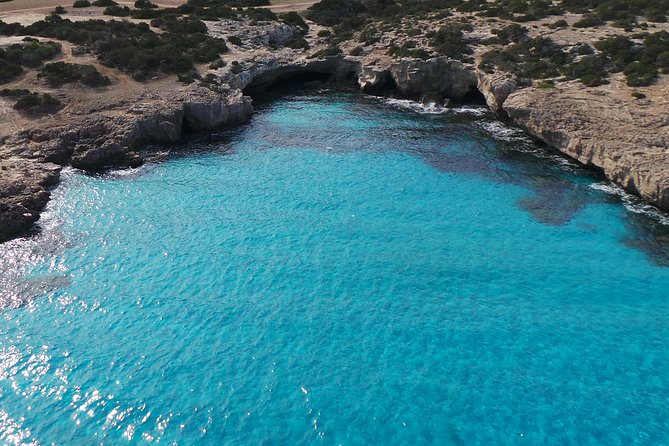 Luxury Private Motor Yacht Jeanneau NC33 to Blue Lagoon & more... - A private yacht day that starts and ends where you expect