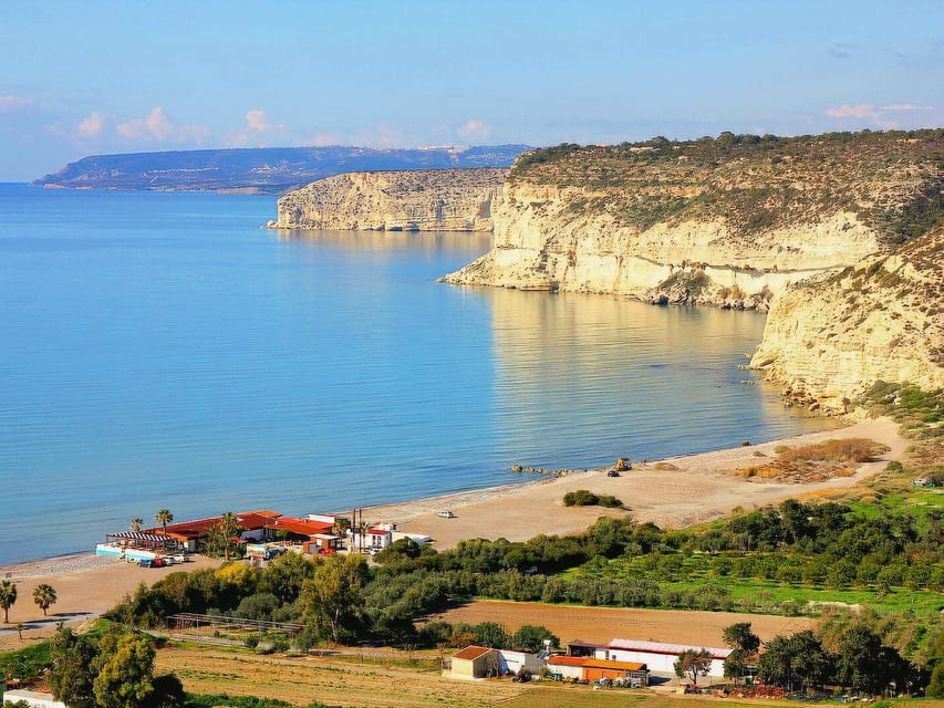 Paphos: Aphrodite's Birthplace, Lefkara & Kourion Day Trip - Pano Lefkara on foot: UNESCO lace and silverware shopping