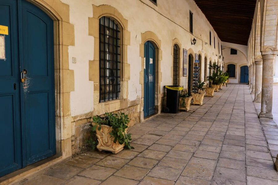 Paphos: Larnaca & Divided Nicosia Sightseeing Tour - Who this tour fits best, and who should skip it