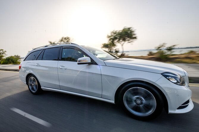 Private Transfer: Larnaca Airport to Limassol City 1-14 pax - Who this private transfer is best for