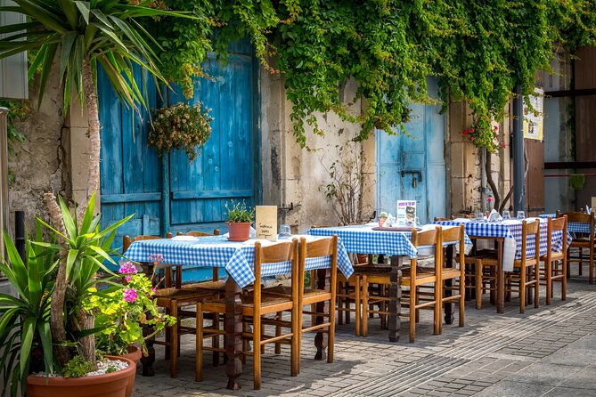 Private Walking Tour of Limassol - Adding education: the Cyprus Medieval Museum time