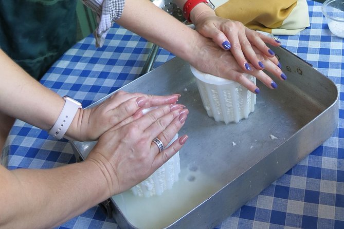 Troodos Mountains Halloumi Making: All Inclusive Workshop & Tour - Statos–Agios Fotios: a producer circuit for carob, jams, olive oil, and wine