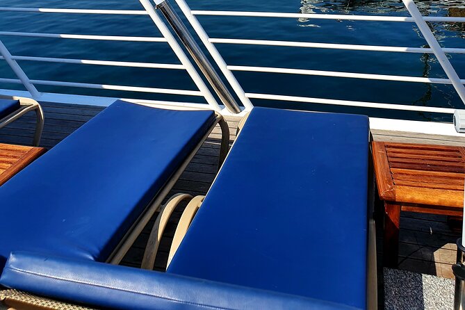 Wave Dancer Sunset BBQ Cruise - A 3-hour sunset cruise that starts right where you are