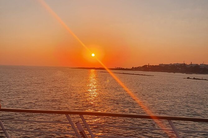 Wave Dancer Sunset BBQ Cruise - The BBQ buffet onboard, what you’ll likely taste