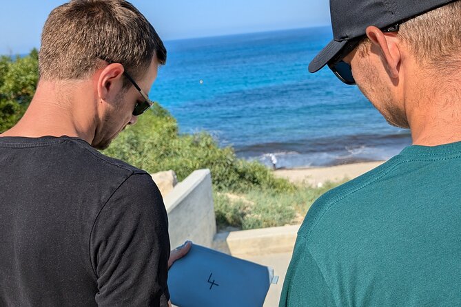 XploreMe! - Coral Bay Scavenger Hunt Outdoor Activity - Stop-by-stop: what happens around Coral Bay